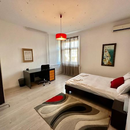 Downtown Delight By Lmg Apartment Sofia Bagian luar foto