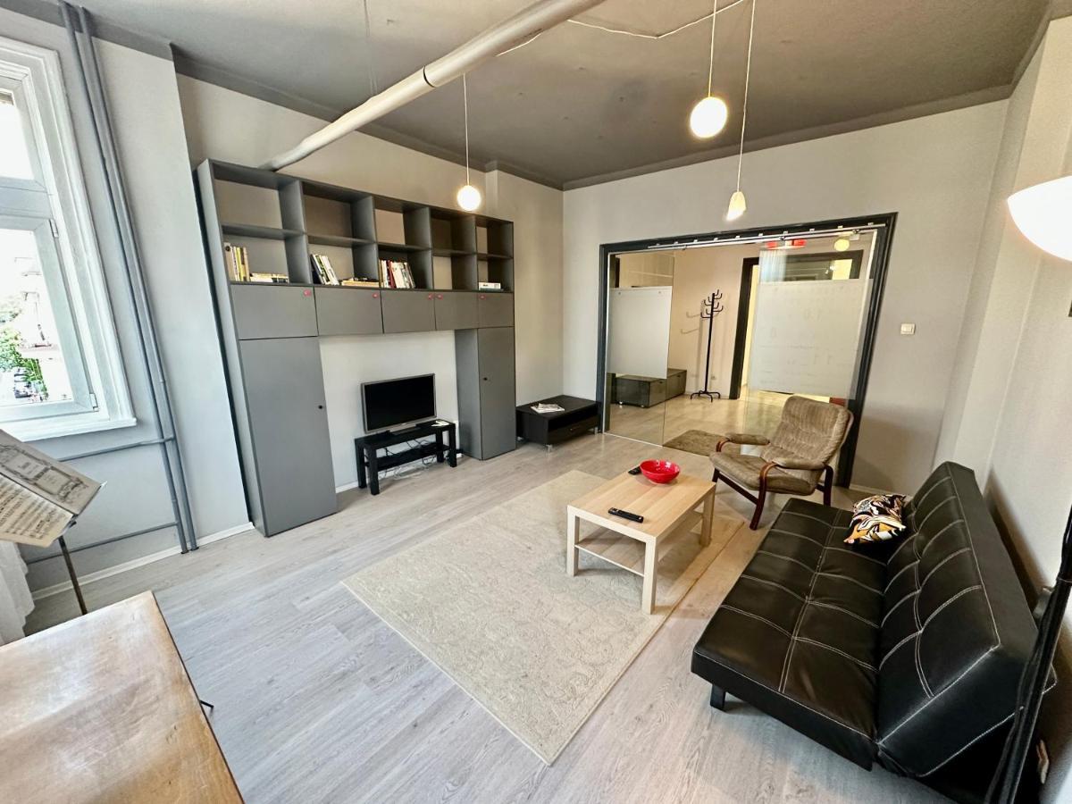 Downtown Delight By Lmg Apartment Sofia Bagian luar foto